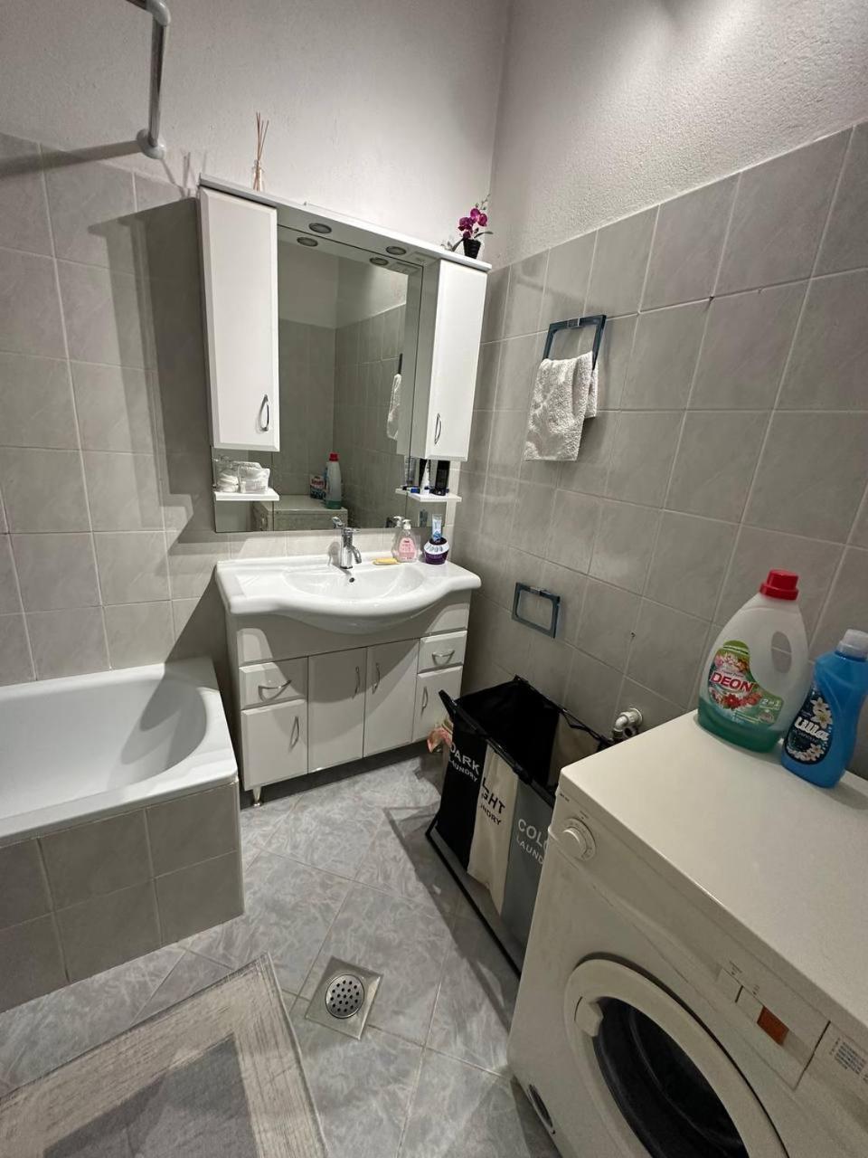 Riaho Apartment موستار المظهر الخارجي الصورة